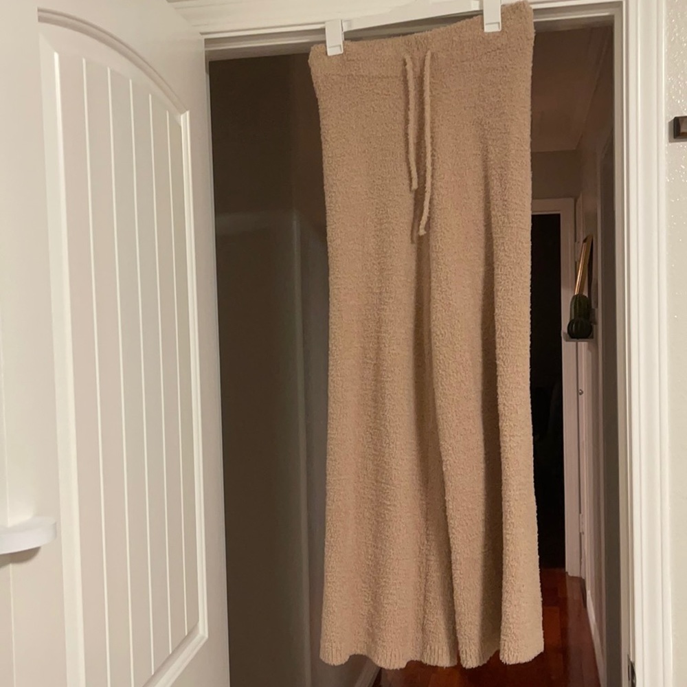 Women’s sherpa pants size M